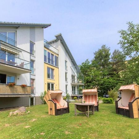 Strandmuschel Sellin  Екстер'єр фото