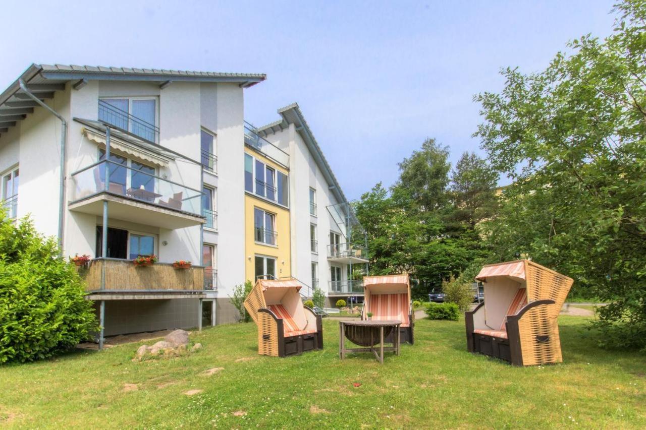 Strandmuschel Sellin  Екстер'єр фото